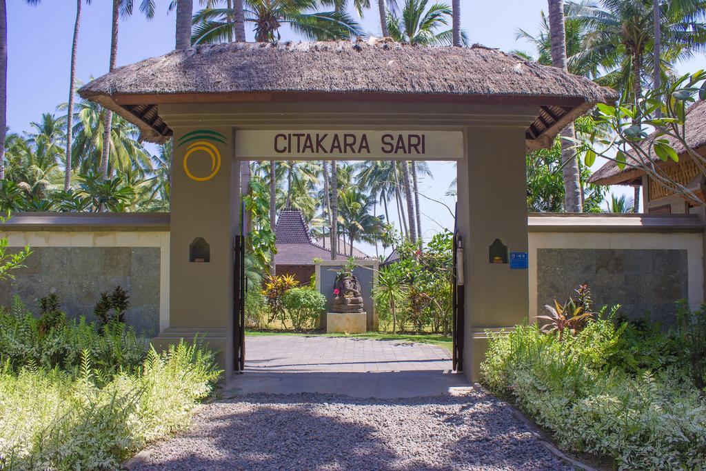 Oceanfront Citakara Sari Villas Candi Dasa  Exterior photo